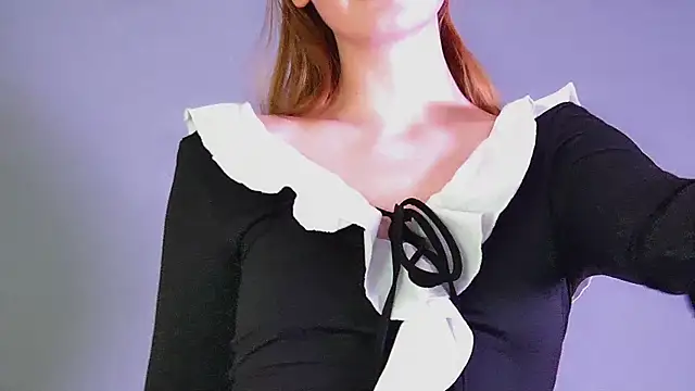 Chat +18 de AgataFoxley ao vivo