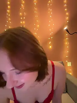 AlinaFoxyy Webcam-Show