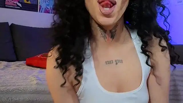 KiraQuinn1 Pertunjukan Webcam