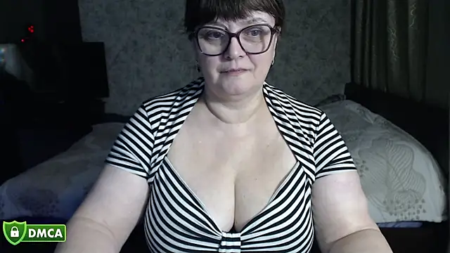 BrandiOhNight's Live XXX Chat