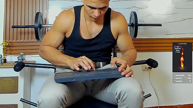 ChoreyTaiylor élő XXX-chatje