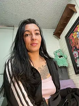 Živý XXX chat SALOME_KORLAND