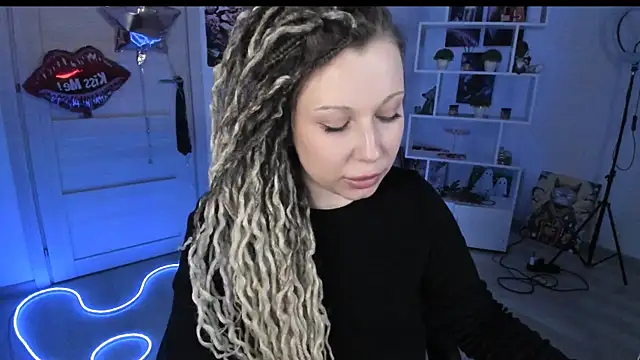 HoneySallyMoore's Live XXX Chat