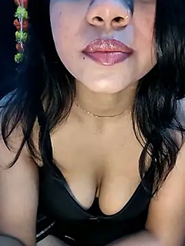 แชท XXX สดของ Horny_Ishika