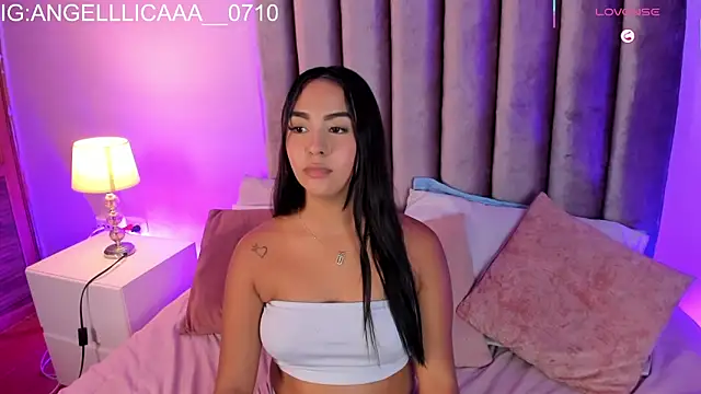 Little_Angelica18 Obrolan Langsung XXX