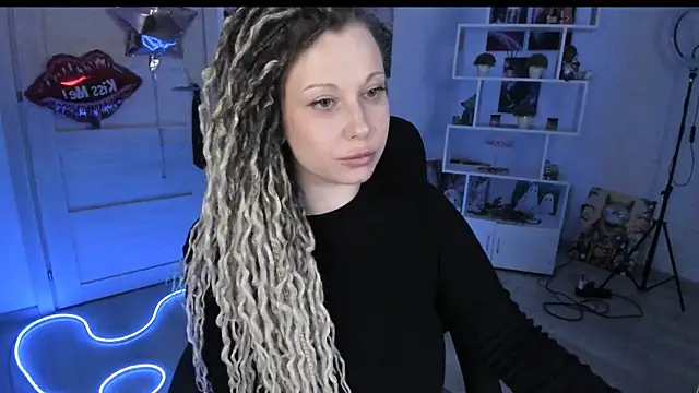 HoneySallyMoore live XXX chat