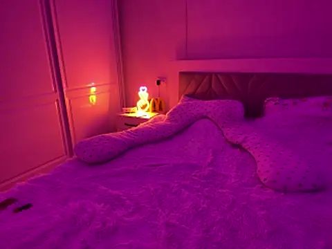 Lolka_kiti Webcam show