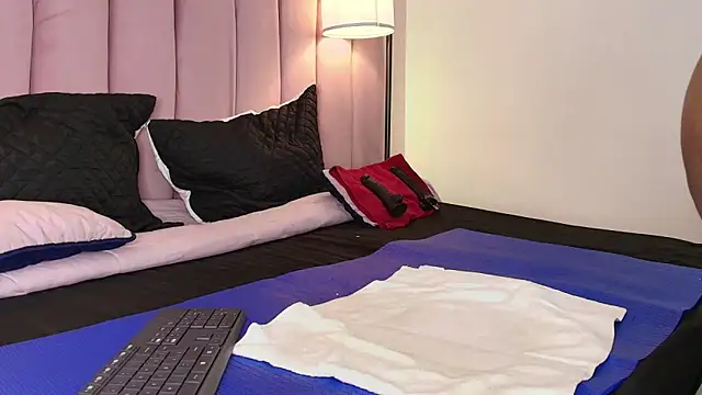 HallyBans 라이브 XXX 채팅