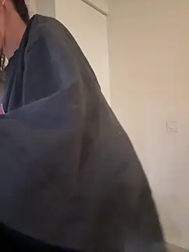 Amani_thewolfn Live XXX chat