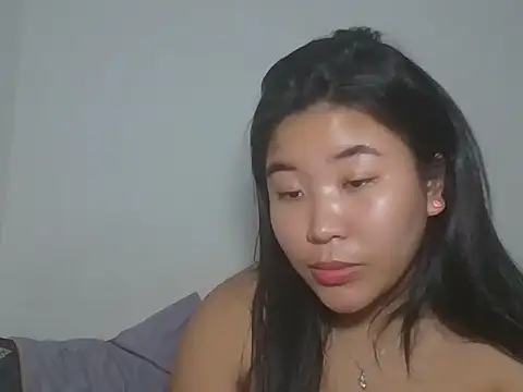 Zyeiii Adlı Modelin Canlı XXX Sohbeti