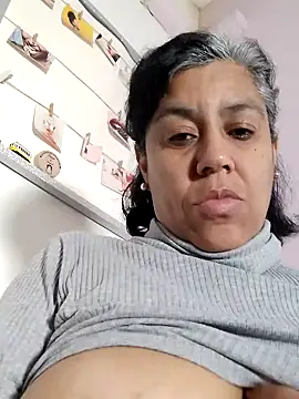 Molly_newman6 Adlı Modelin Canlı XXX Sohbeti