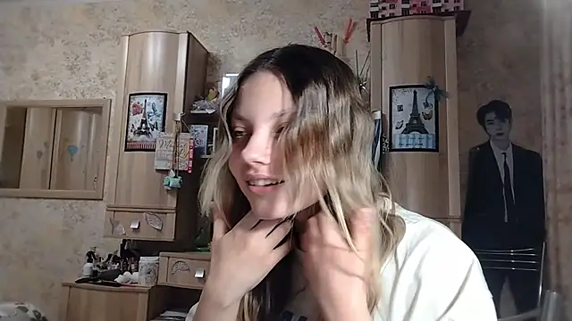 XXX chat uživo modela loaneei