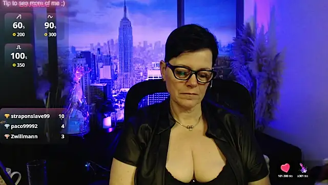 Chat +18 de ninarandmann ao vivo