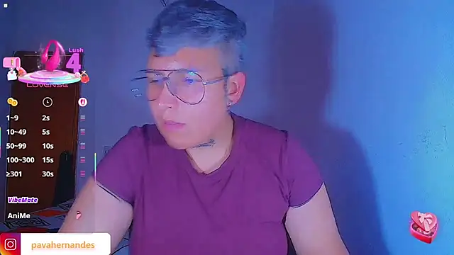 Yessi_rousse élő XXX-chatje