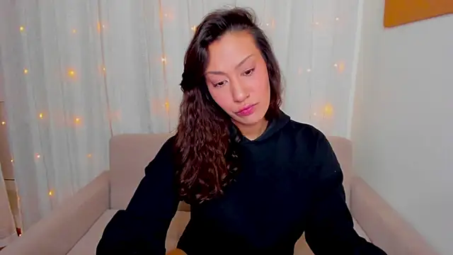 XXX chat uživo modela FieryHeart