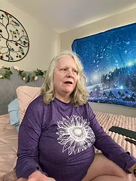 Kaitlyn_WintersのライブXXXチャット