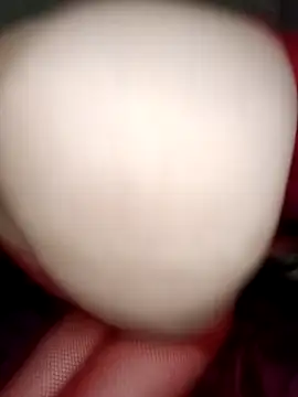 Quenn_squirt_maroc 即時 XXX 聊天