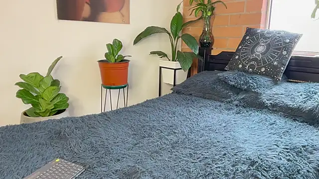 XXX chat uživo modela Andy_Belier23