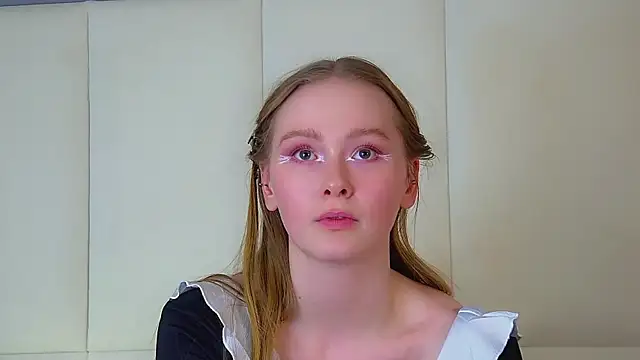 AgataFoxley webcam show