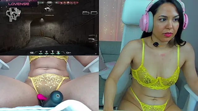 Show modela VenusIslove na web-kameri