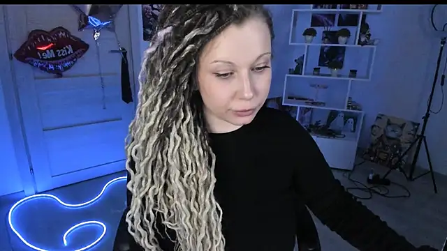 HoneySallyMoore élő XXX-chatje