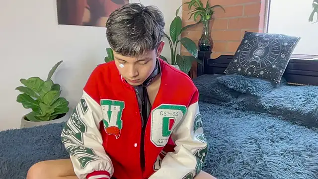 Andy_Belier23 Obrolan Langsung XXX