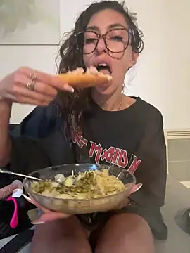 Amani_thewolf – Live XXX-chat