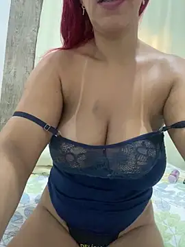 moranguito_hot Adlı Modelin Canlı XXX Sohbeti