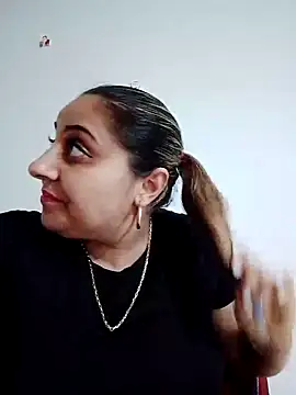 AntoAntonianna's Live XXX Chat