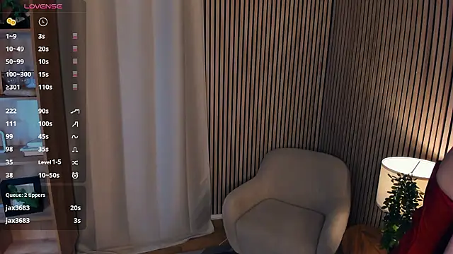 XXX chat uživo modela CamieBudworth