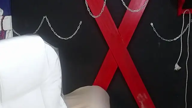 ZalommeのライブXXXチャット