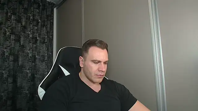 Thori92 网络视讯表演