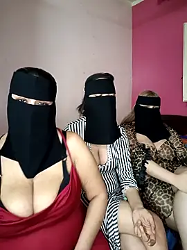 Queen-Roo7 Live XXX Chat