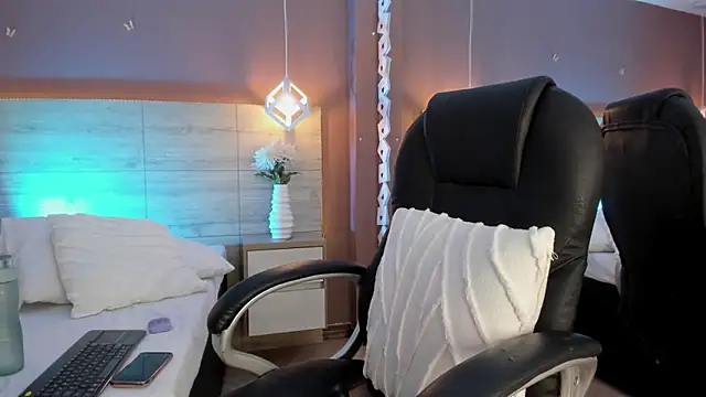 aa_lunit: онлайн-секс-чат