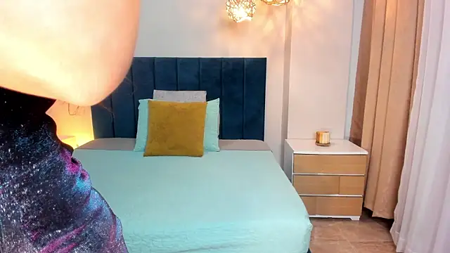 แชท XXX สดของ HannaaWells