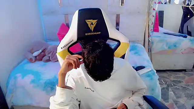 Lil_babyyy_ – Live XXX-chat