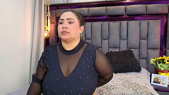 Karina_Mendoza Webcam-Show