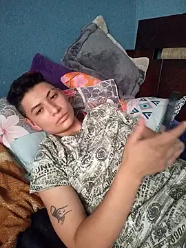 Quinn_tomboy – Naživo XXX chat