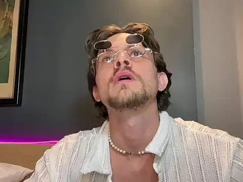 mcklister_kinky_feets Pertunjukan Webcam