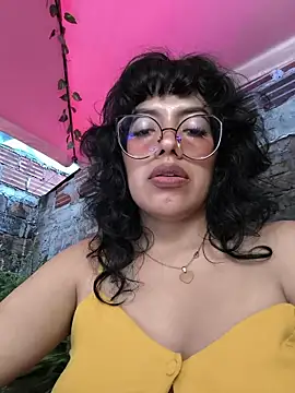 Fun_Everywhere élő XXX-chatje