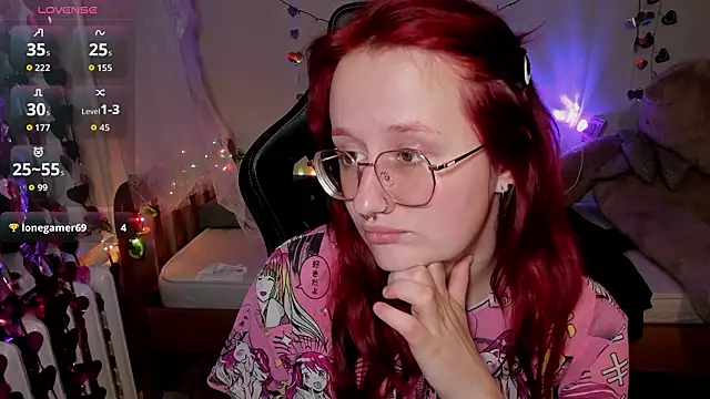 Chat +18 de KrisTyBooBsin ao vivo