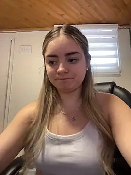 imlindapink 即時 XXX 聊天