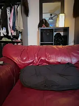 Kennady_Buxum_Goddess élő XXX-chatje