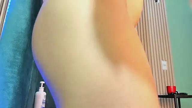 EvelynFoxx- live XXX chat