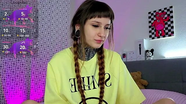 LilithPoison élő XXX-chatje