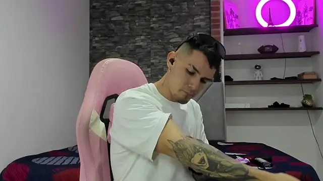 BooyHott_ Show Webcam