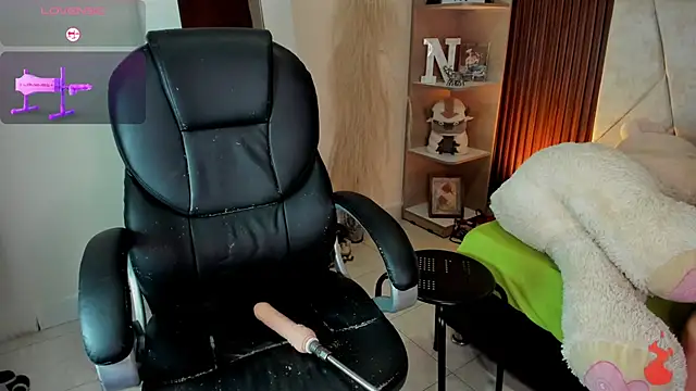 AMARA_BRUNET – Live XXX-chat