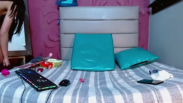 Show de camaidayanirs707 na webcam