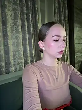 Webkamerová show MissOyee