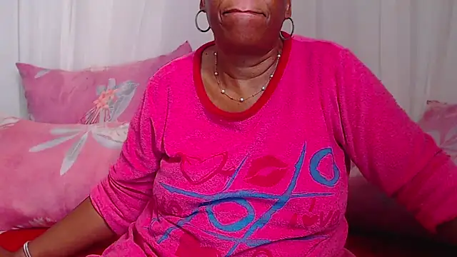 FreakyassnwildxのライブXXXチャット